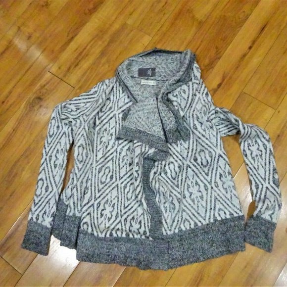 Abercrombie Fitch open front close style cardigan - Picture 3 of 5